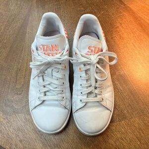 Adidas Stan Smith Sneakers in White/Clear Pink/Solar Red - Size 7